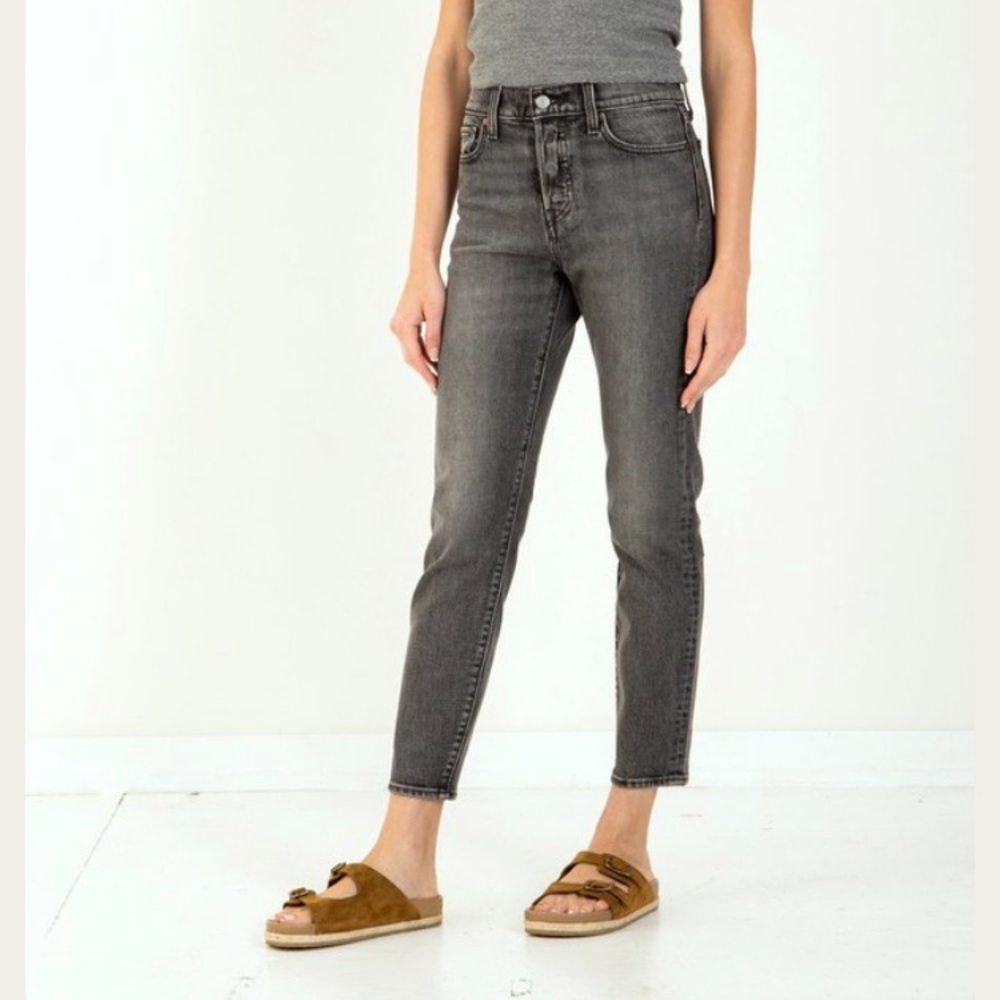 LEVI'S WEDGIE ICON FIT. BETTER WEATHERED. SIZE 26